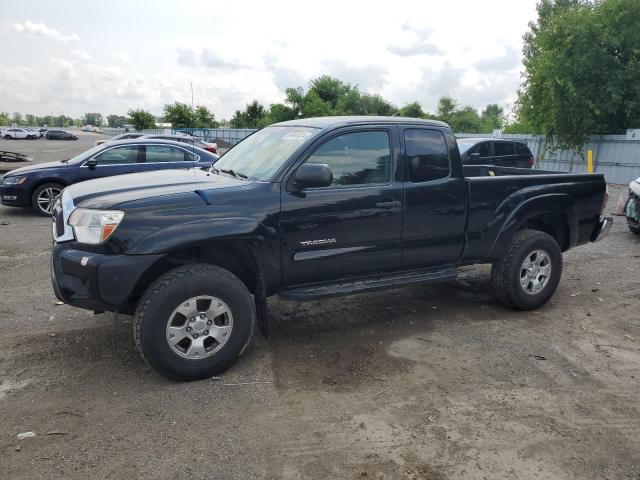 Пикапы TOYOTA TACOMA 2015 Черный