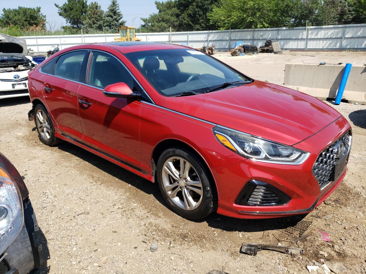 2018 Hyundai Sonata - Image 4