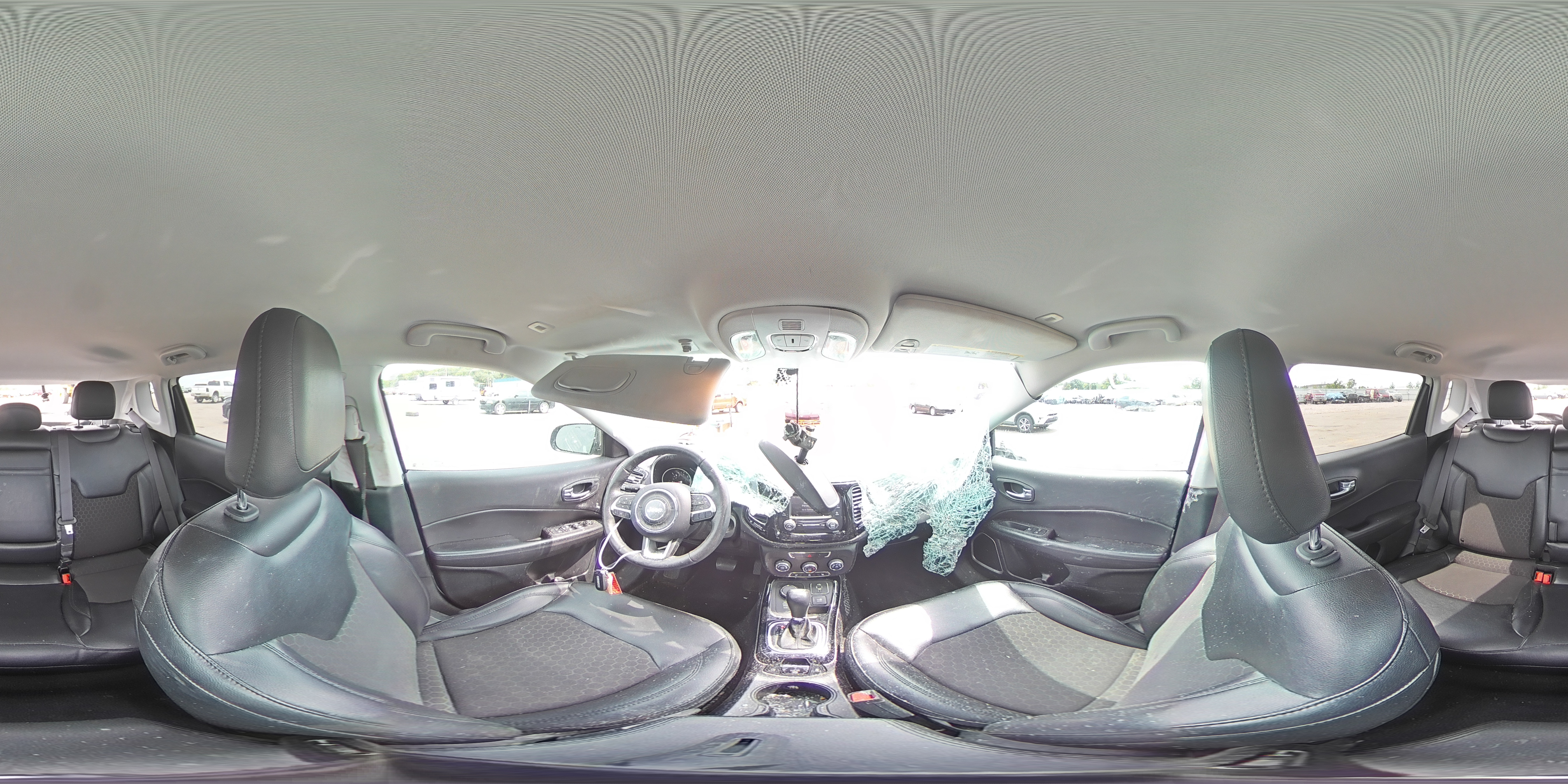 2018 Jeep Compass Latitude VIN: 3C4NJDBB4JT453115 Lot: 63443144