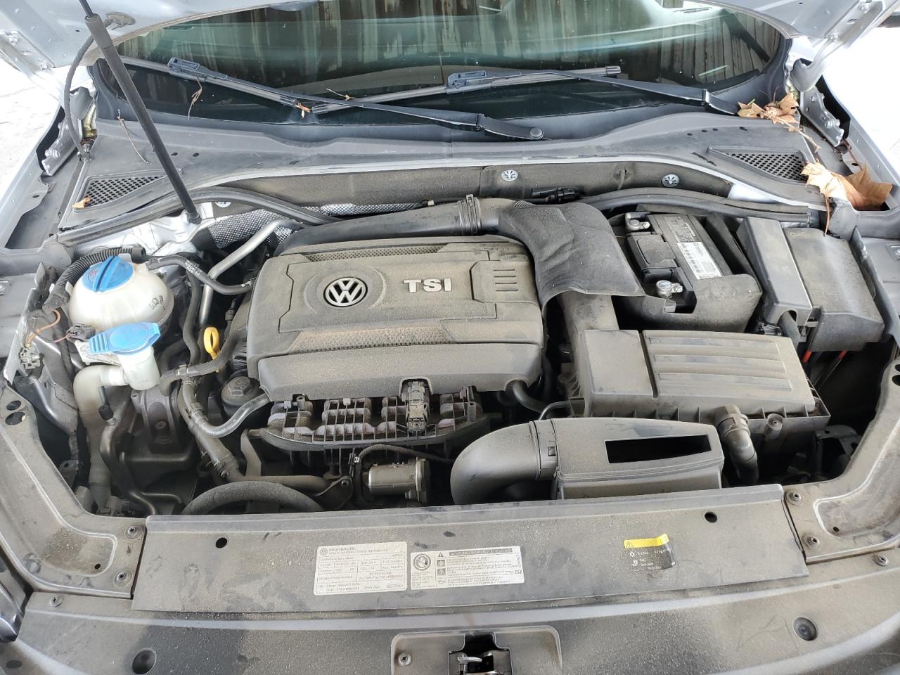 1VWAT7A36HC002601 2017 Volkswagen Passat S