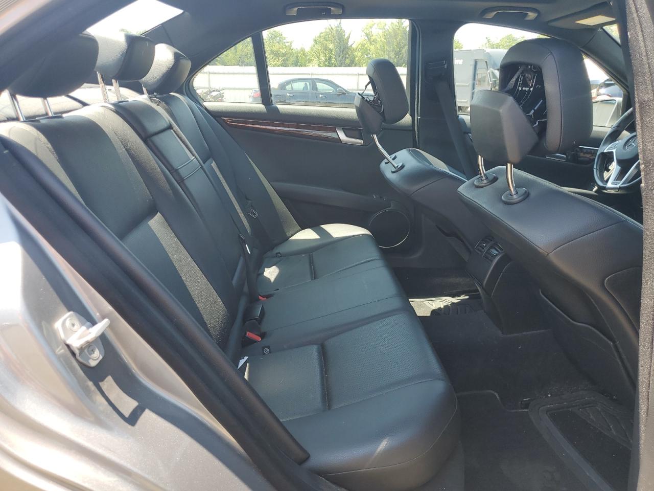 2012 Mercedes-Benz C 300 4Matic VIN: WDDGF8BB6CR198731 Lot: 63306454