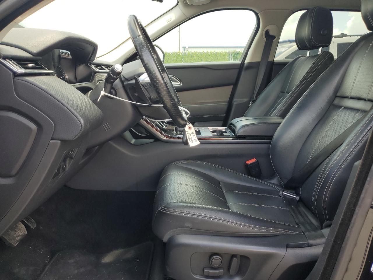 2020 Land Rover Range Rover Velar S VIN: SALYB2EX4LA256602 Lot: 64366144