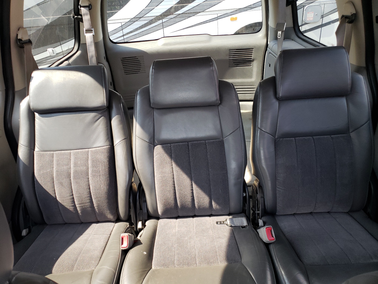 1GNDX13E0YD333546 2000 Chevrolet Venture Luxury