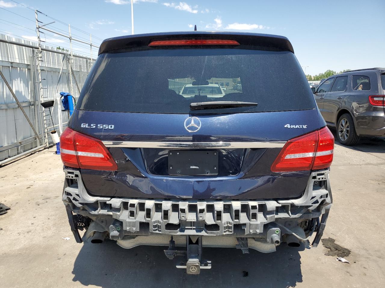 4JGDF7DE9HA950471 2017 Mercedes-Benz Gls 550 4Matic