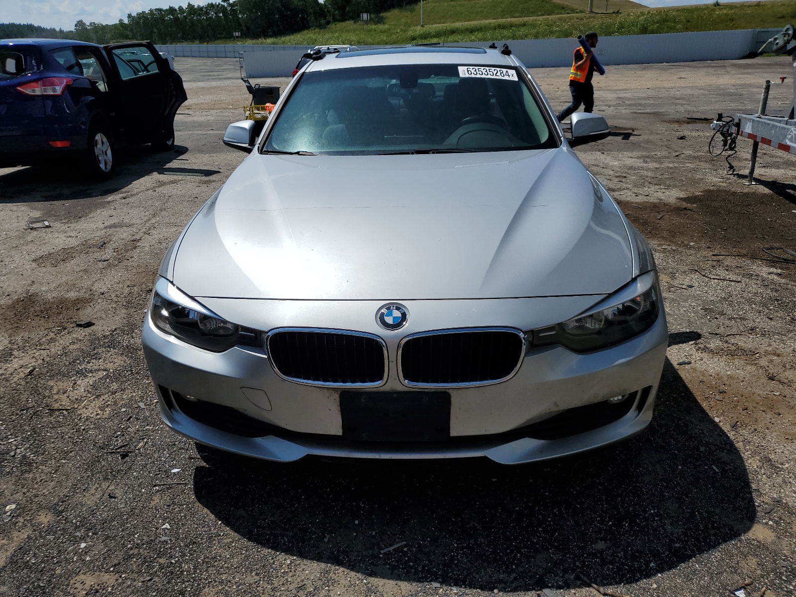 2013 BMW 328 Xi Sulev vin: WBA3B5C58DF593537