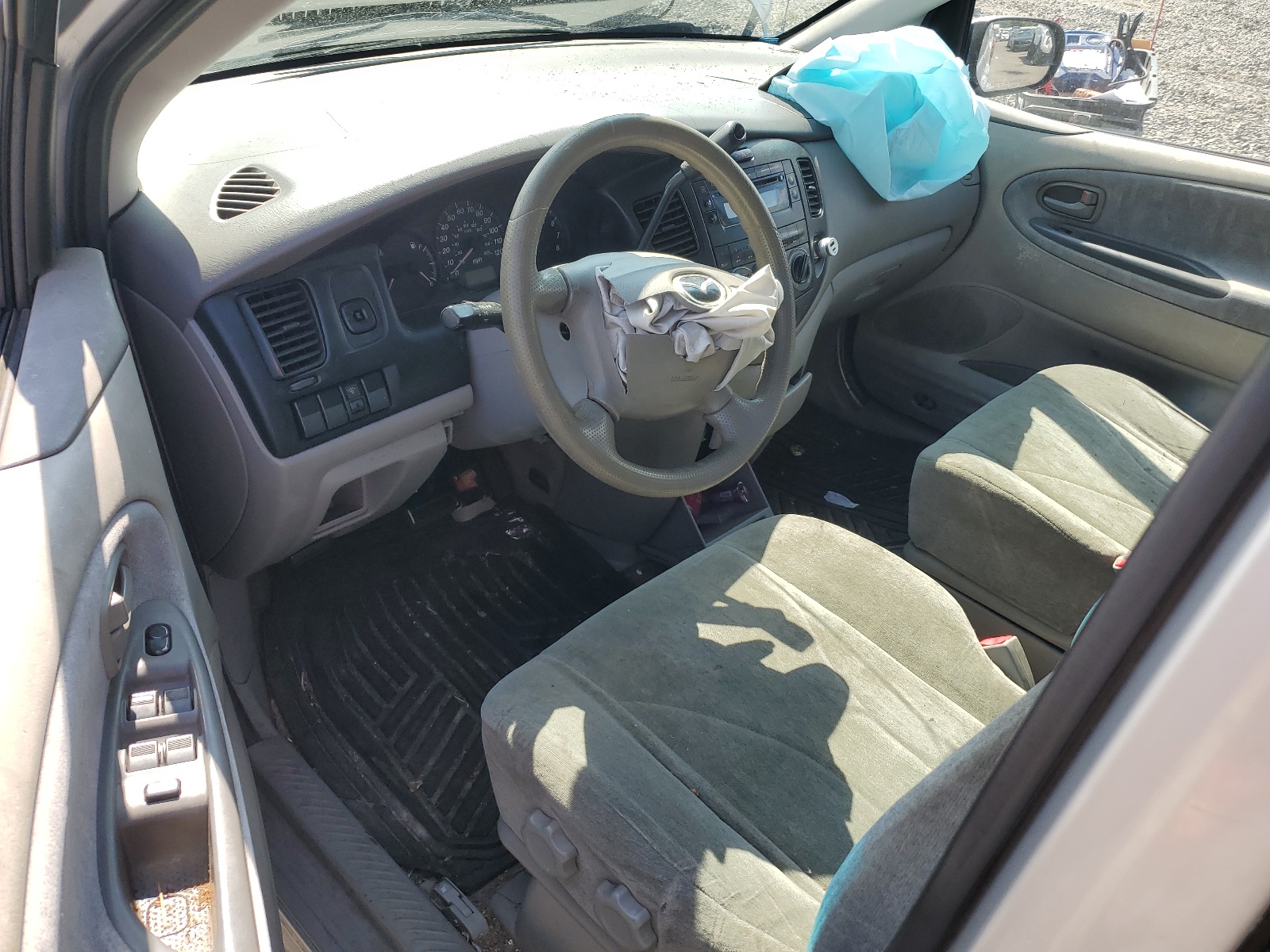 JM3LW28G7Y0106148 2000 Mazda Mpv Wagon