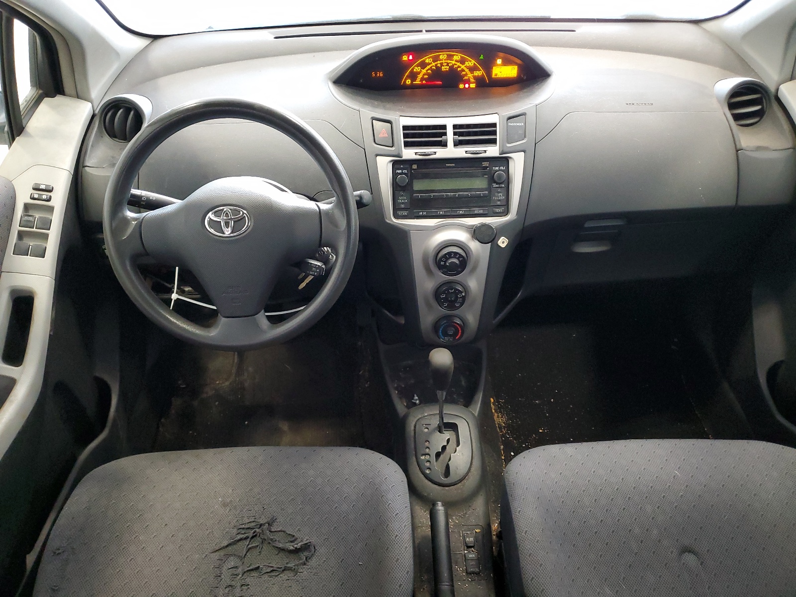 JTDKT4K33A5292472 2010 Toyota Yaris