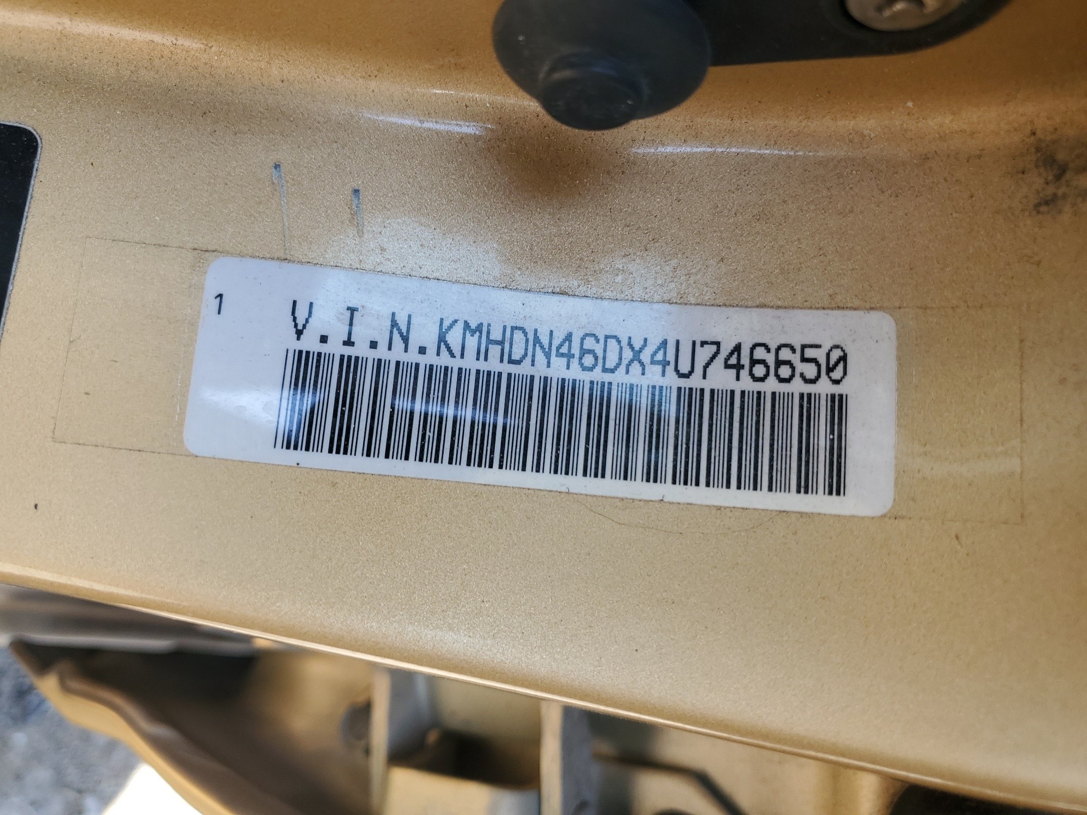 KMHDN46DX4U746650 2004 Hyundai Elantra Gls