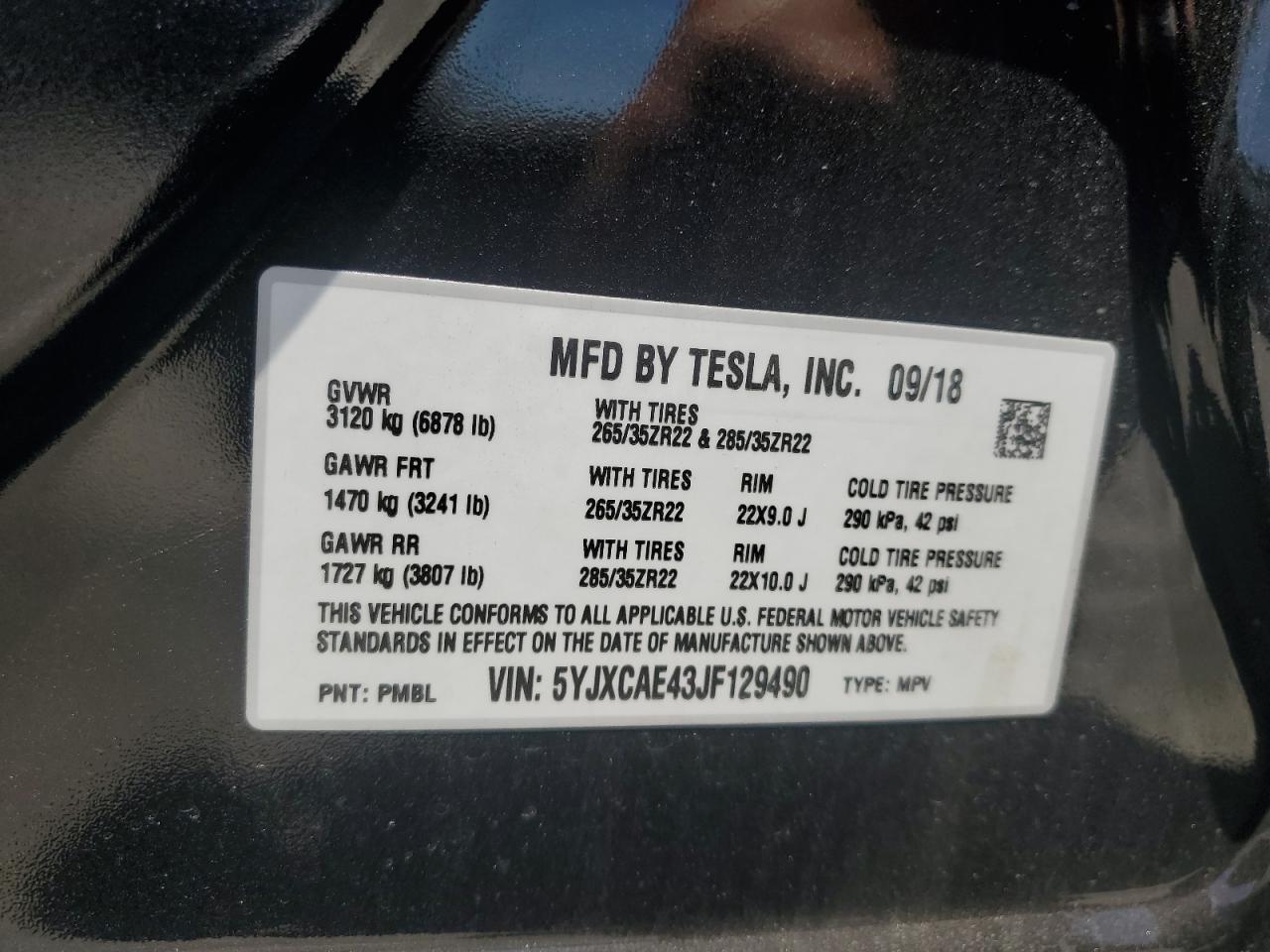 5YJXCAE43JF129490 2018 Tesla Model X