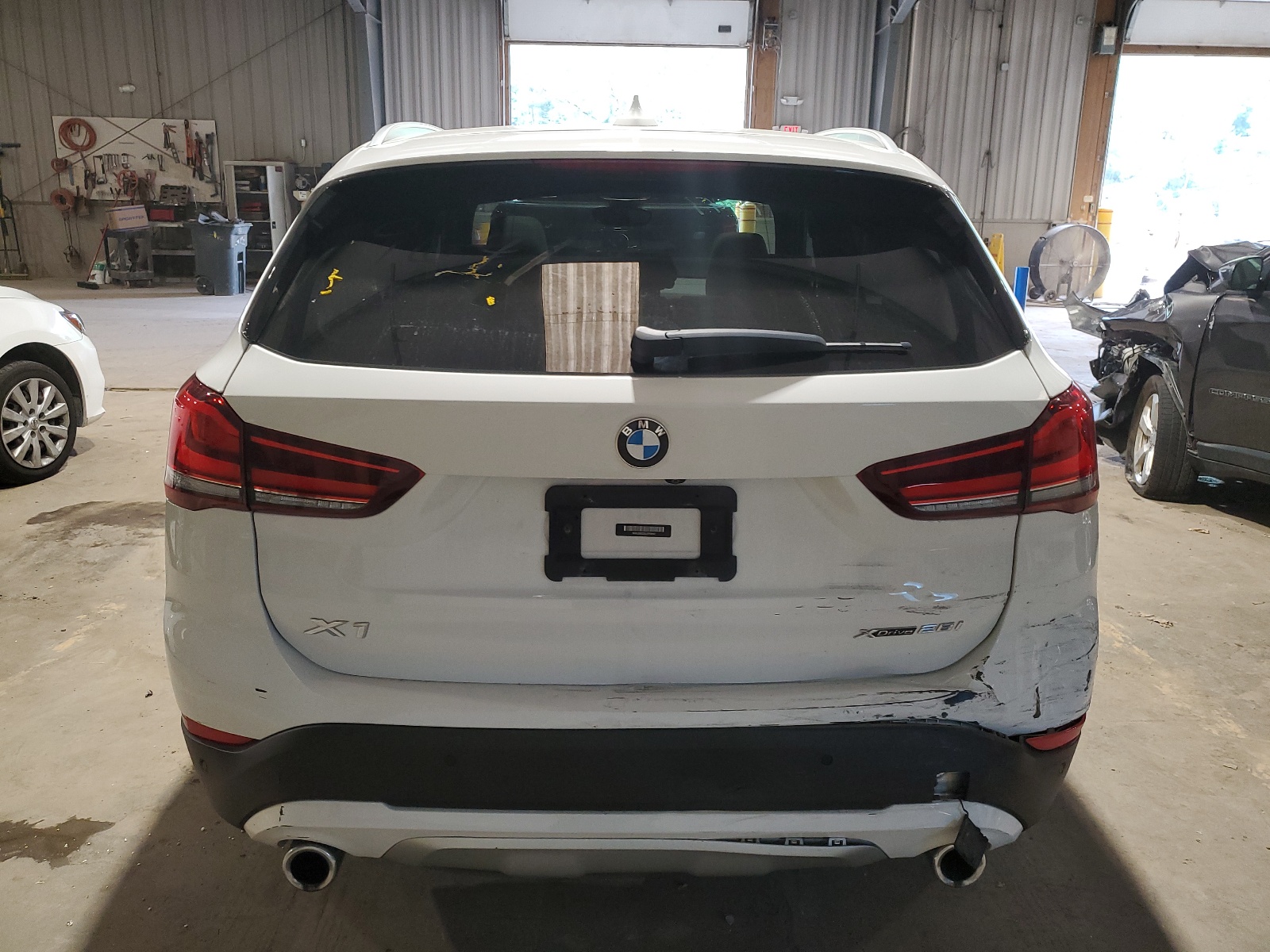 WBXJG9C03L5P59641 2020 BMW X1 xDrive28I