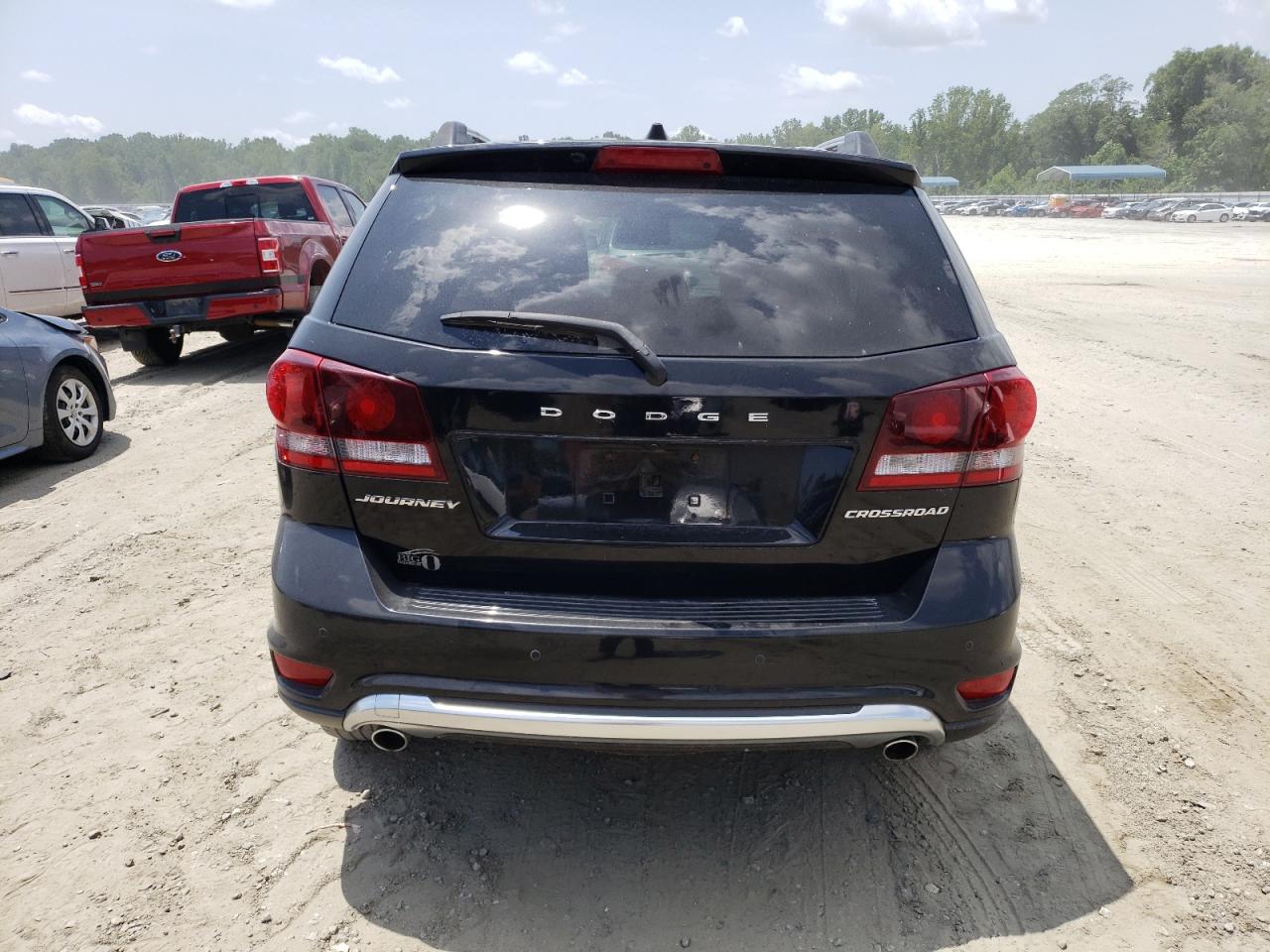 3C4PDCGG6KT731805 2019 Dodge Journey Crossroad