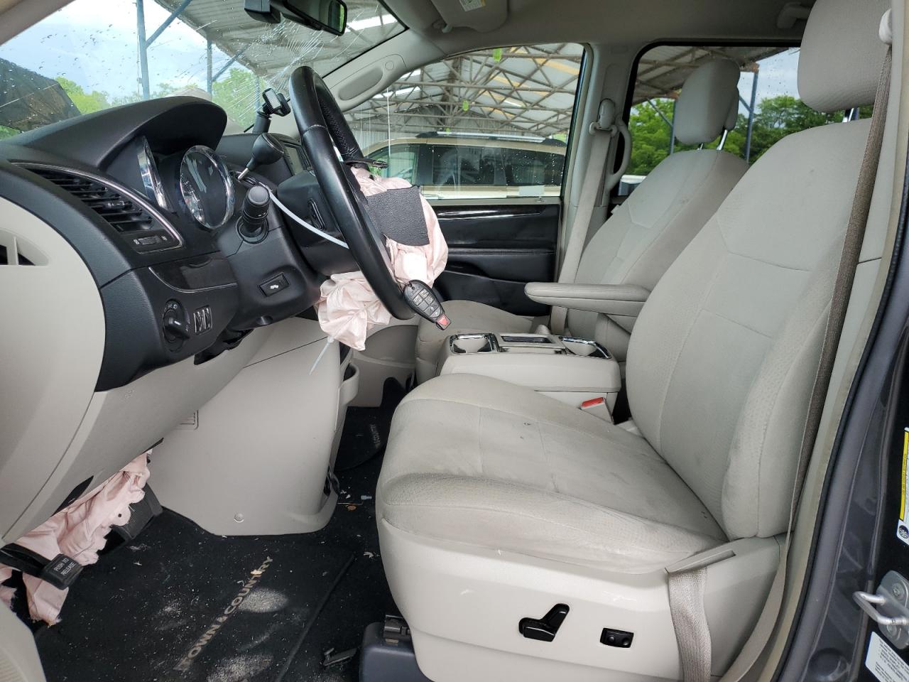 2011 Chrysler Town & Country Touring VIN: 2A4RR5DG6BR702067 Lot: 61684664