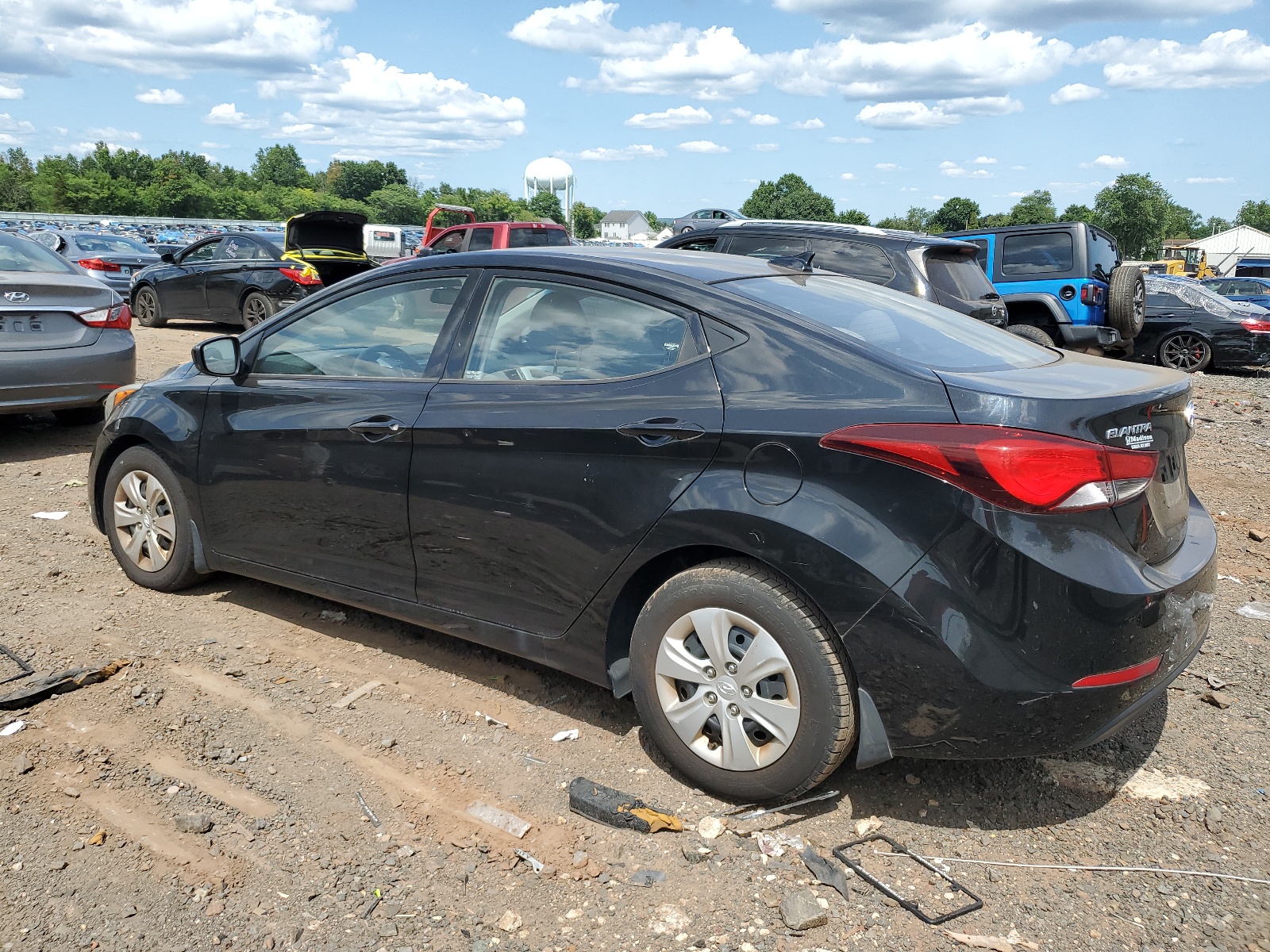 2016 Hyundai Elantra Se vin: 5NPDH4AE4GH672197