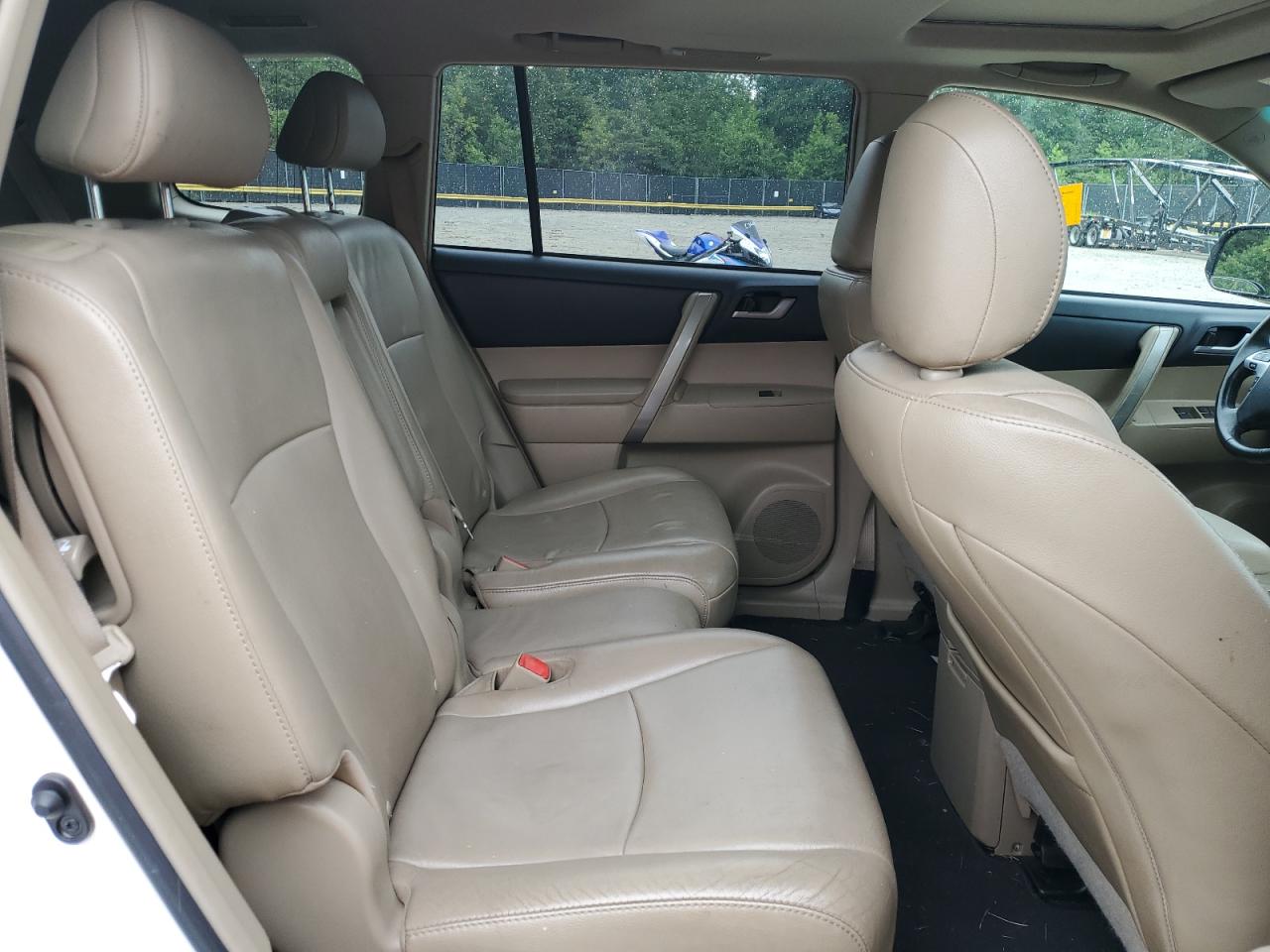 2012 Toyota Highlander Base VIN: 5TDBK3EH1CS125528 Lot: 62998644