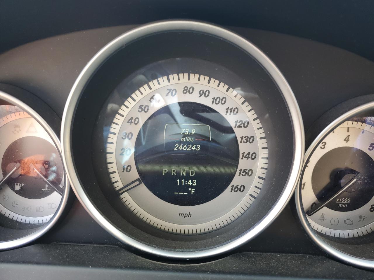 2013 Mercedes-Benz C 250 VIN: WDDGF4HB1DR243172 Lot: 63625464