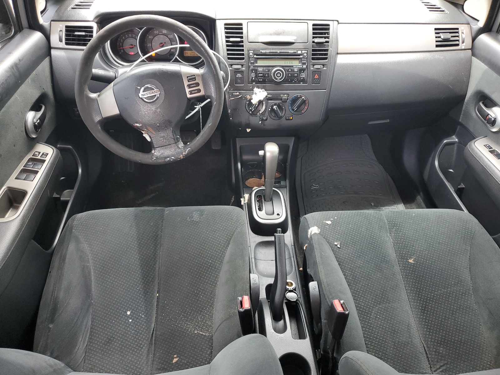 3N1BC13E68L369444 2008 Nissan Versa S