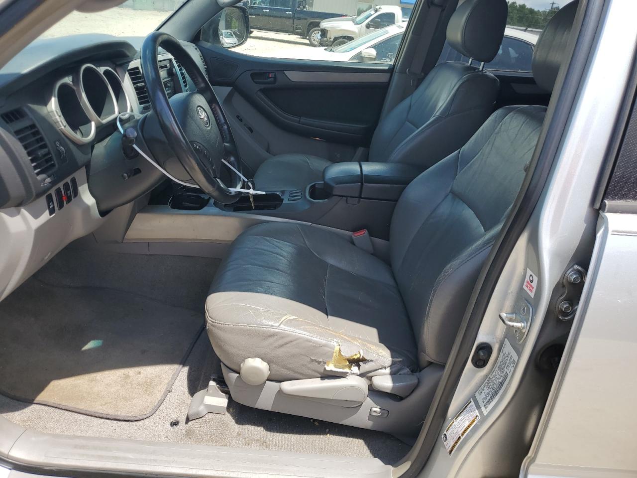 2004 Toyota 4Runner Sr5 VIN: JTEZU14R340033828 Lot: 64650634