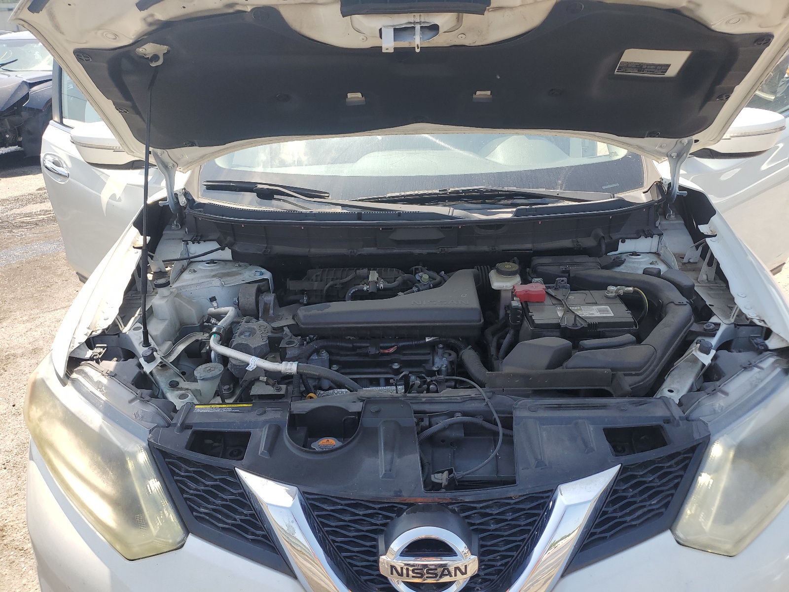 KNMAT2MT7FP574204 2015 Nissan Rogue S