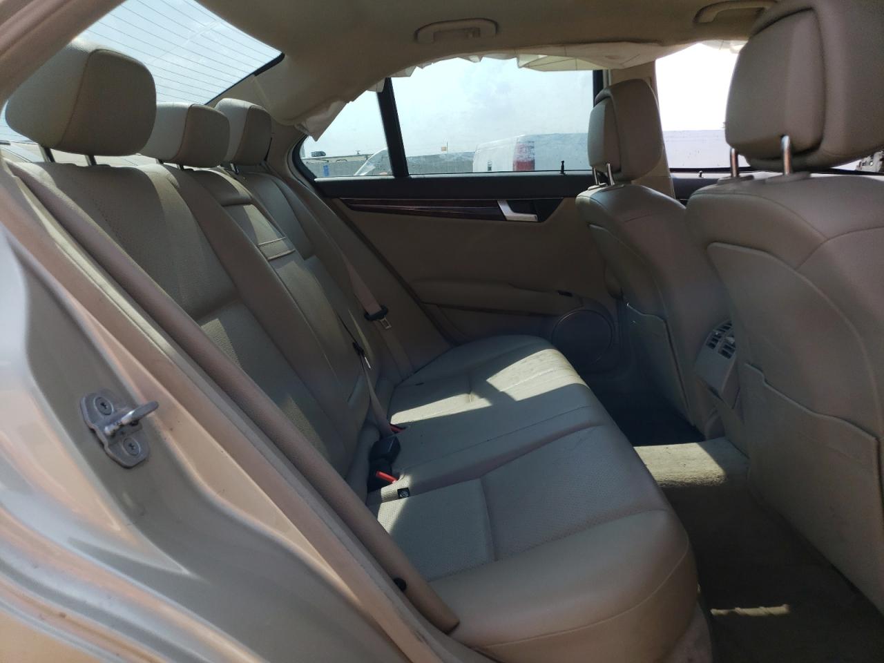 2012 Mercedes-Benz C 300 4Matic VIN: WDDGF8BB1CA630365 Lot: 62552444