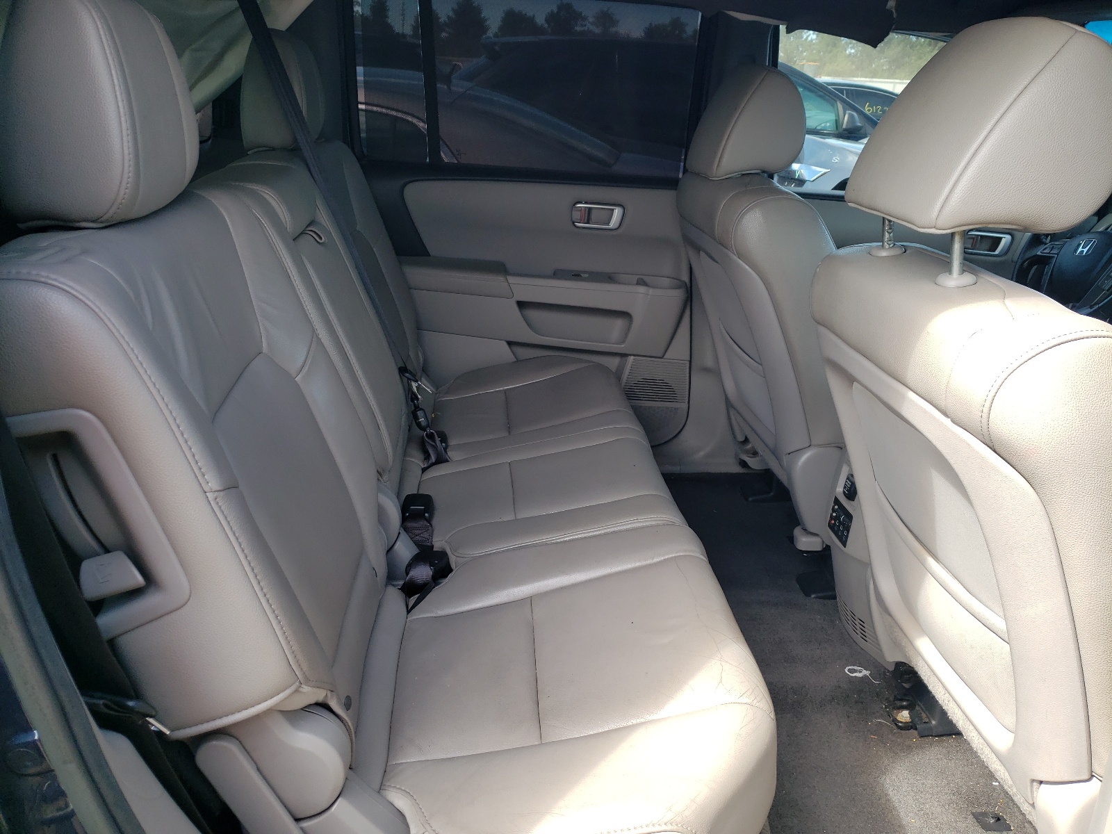 5FNYF4H93CB076362 2012 Honda Pilot Touring