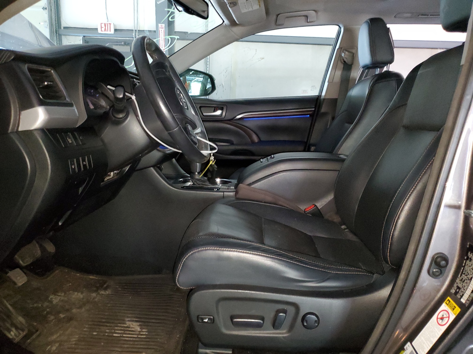 5TDDKRFH8ES005271 2014 Toyota Highlander Limited