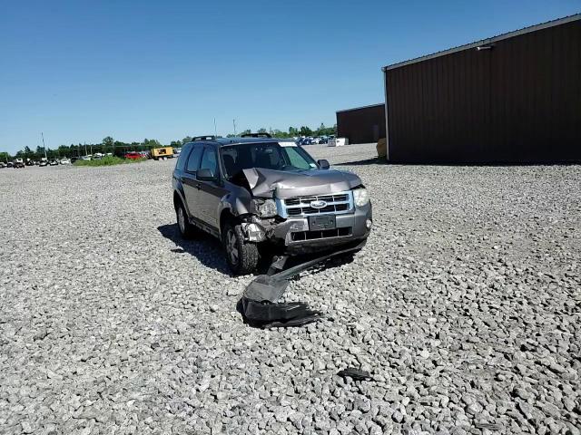2011 Ford Escape Xlt VIN: 1FMCU0D73BKC61103 Lot: 61412154