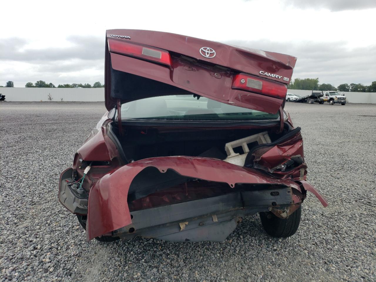 1999 Toyota Camry Ce VIN: 4T1BG22K1XU484788 Lot: 64625834