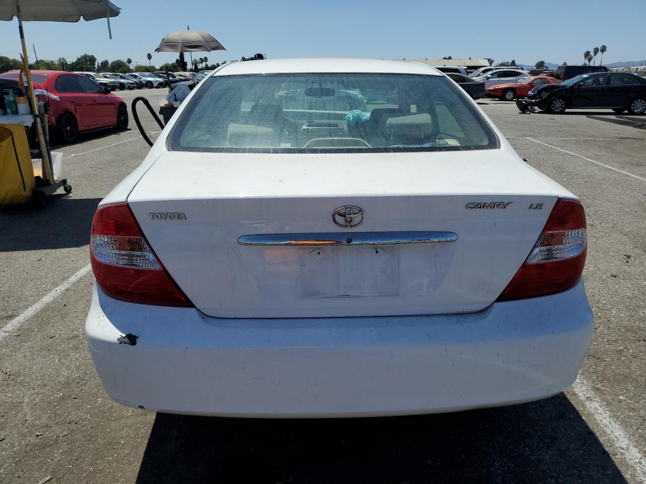 2003 Toyota Camry Le VIN: 4T1BE32K83U127260 Lot: 64278564