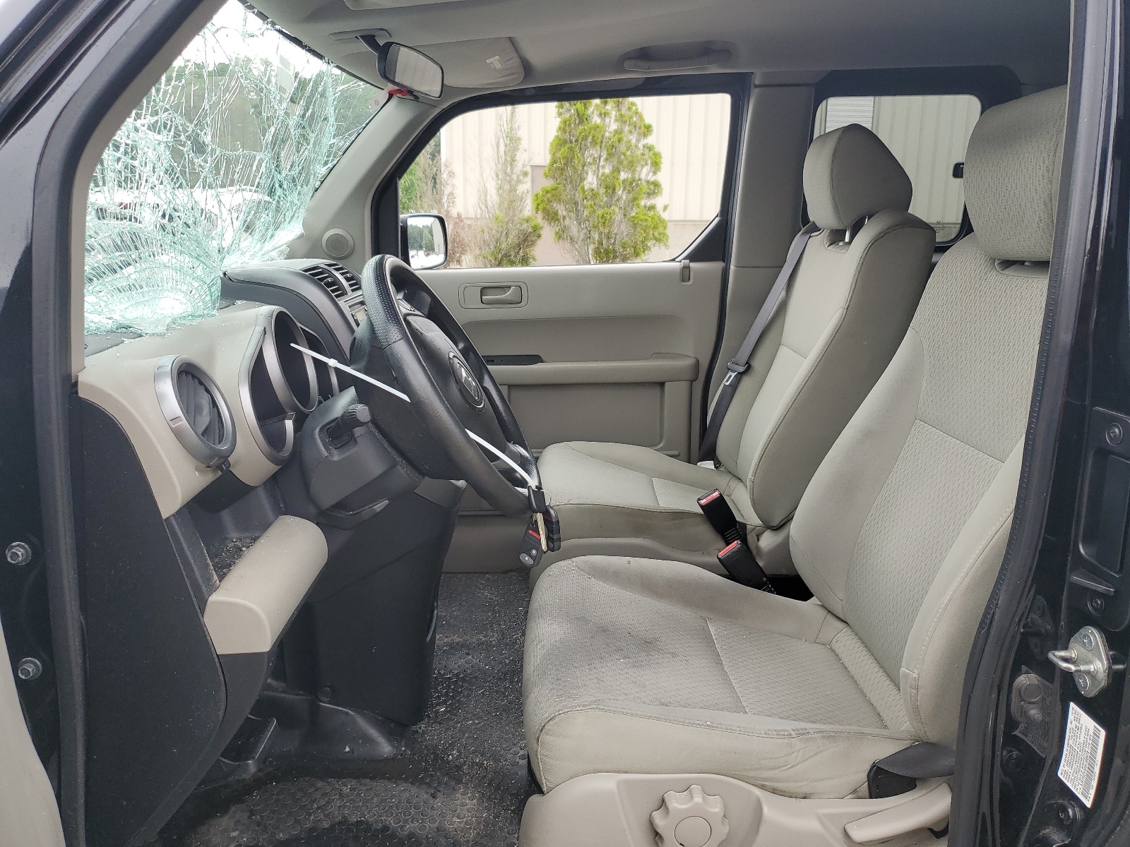 5J6YH2H32BL000678 2011 Honda Element Lx