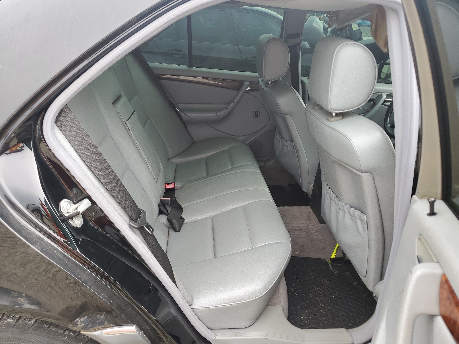 WDBHA29GXWF716744 1998 Mercedes-Benz C 280