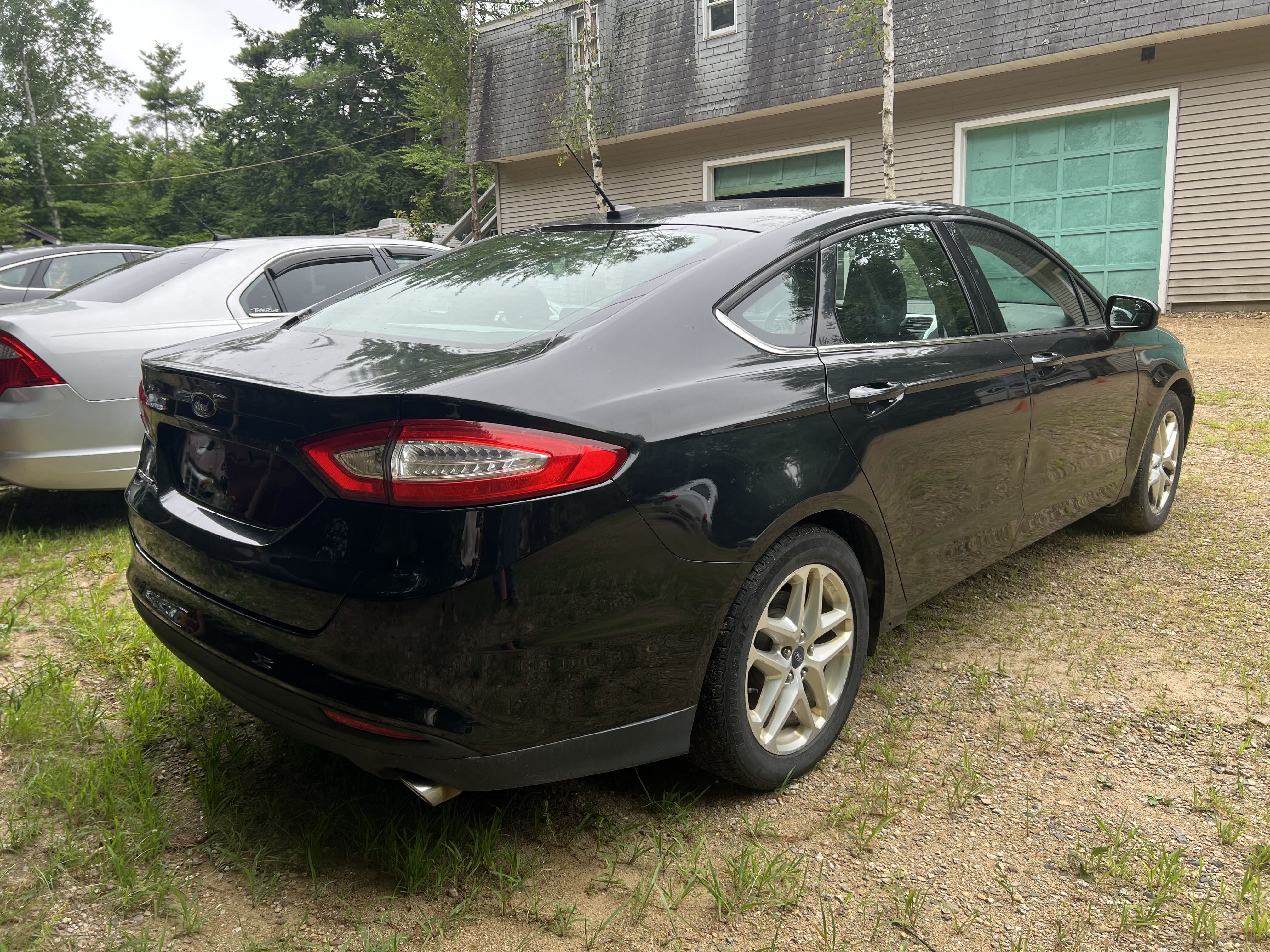 2014 Ford Fusion S vin: 3FA6P0G71ER125191