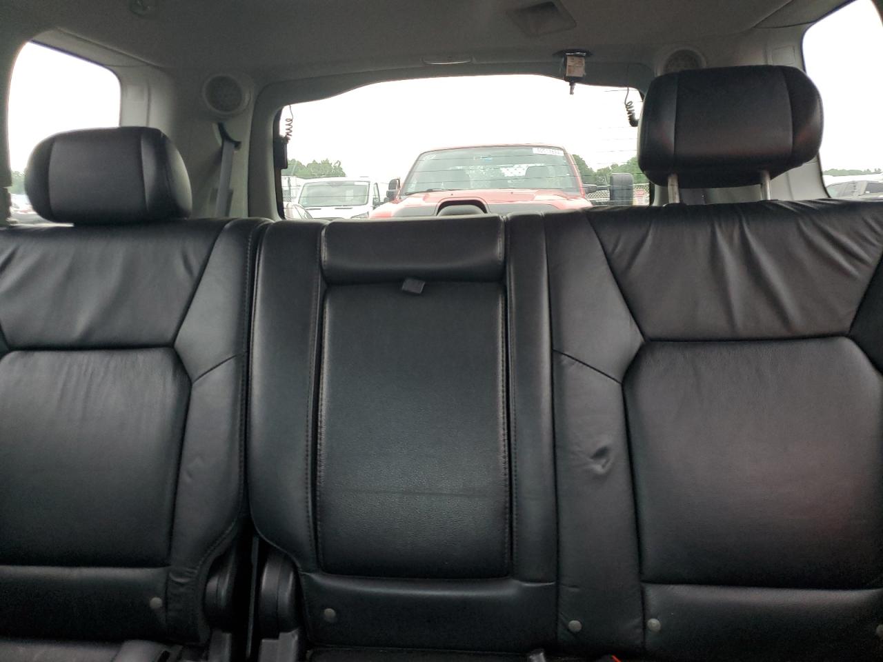 2011 Honda Pilot Exln VIN: 5FNYF4H74BB016054 Lot: 62883634