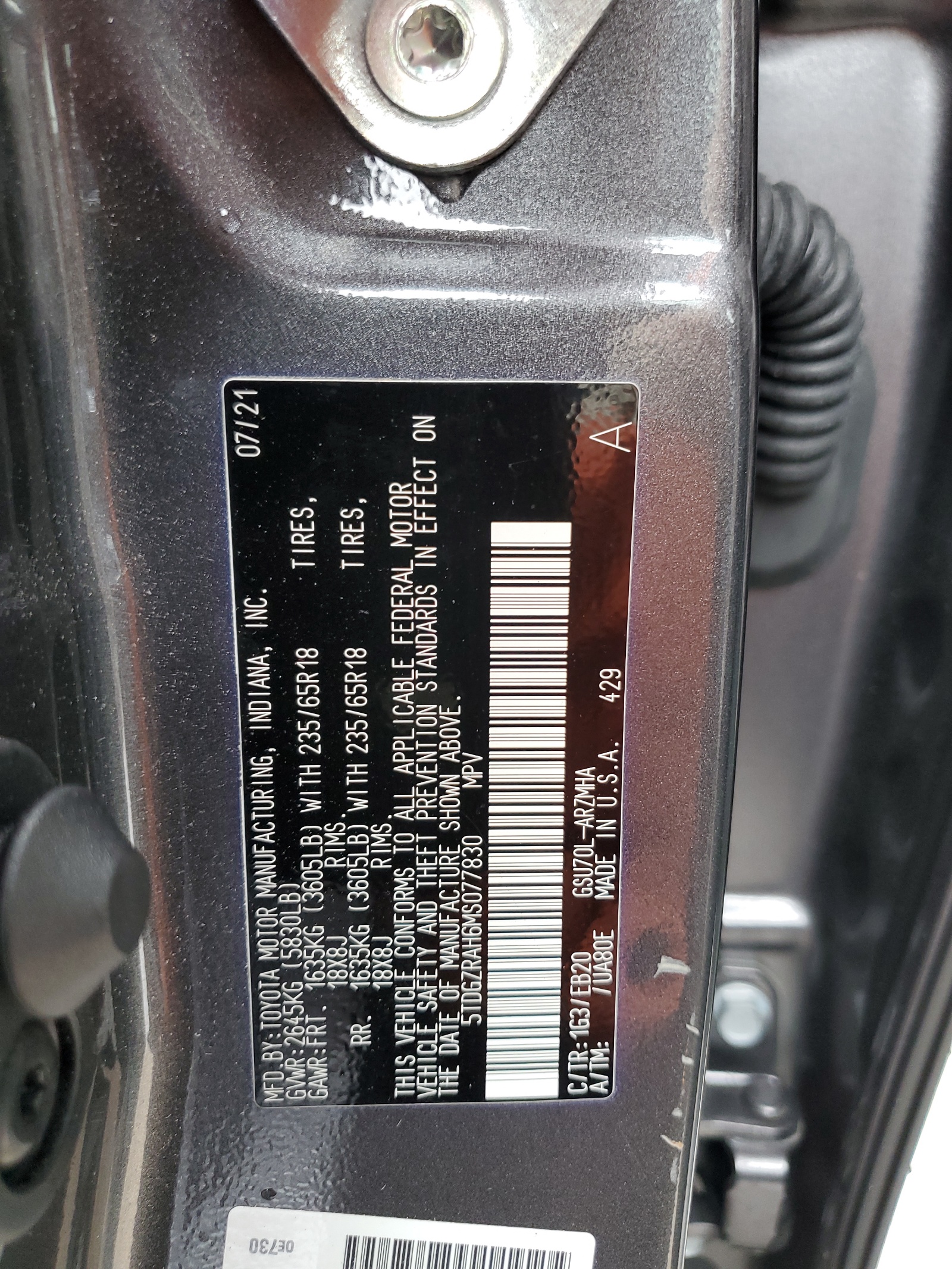 5TDGZRAH6MS077830 2021 Toyota Highlander Xle