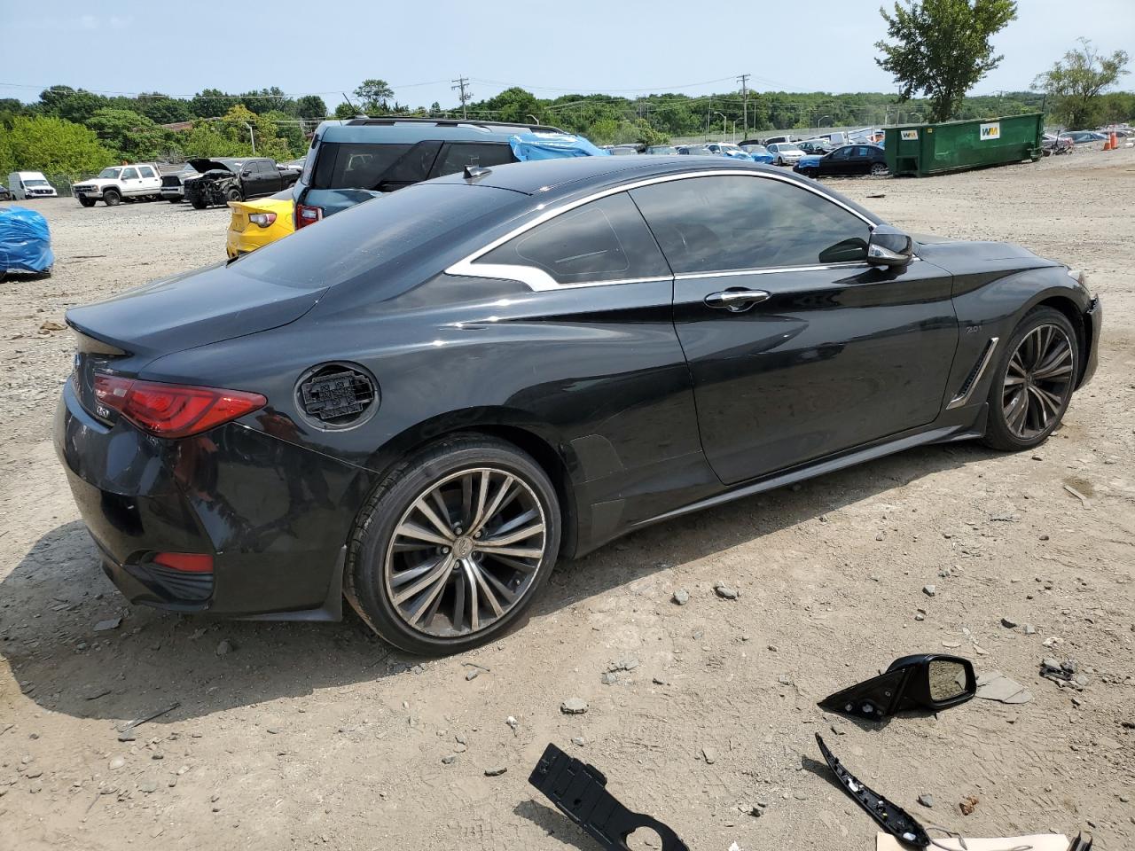 2017 Infiniti Q60 - Image 3