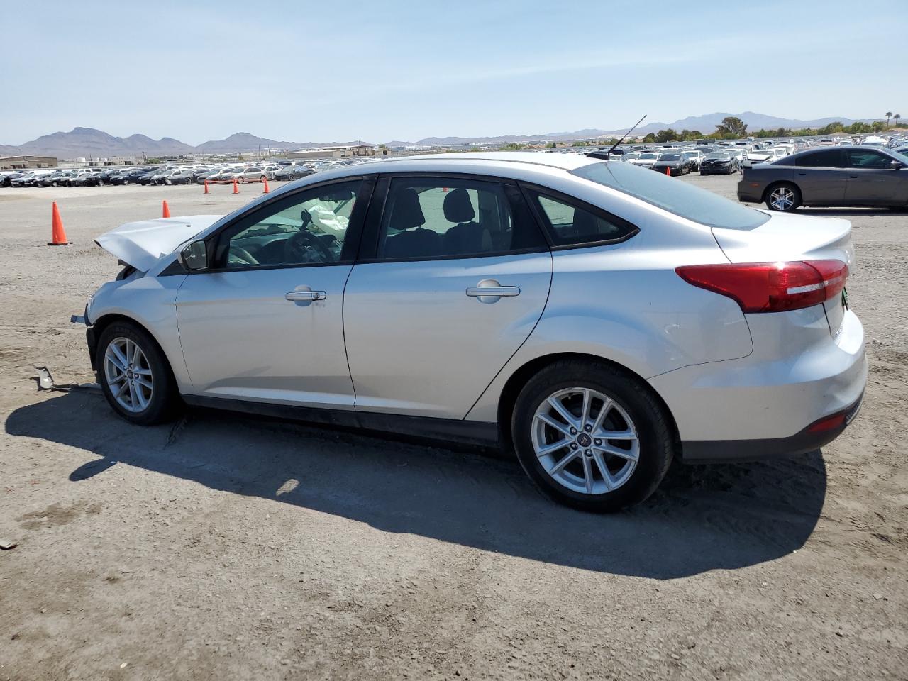 1FADP3F23JL246862 2018 FORD FOCUS - Image 2