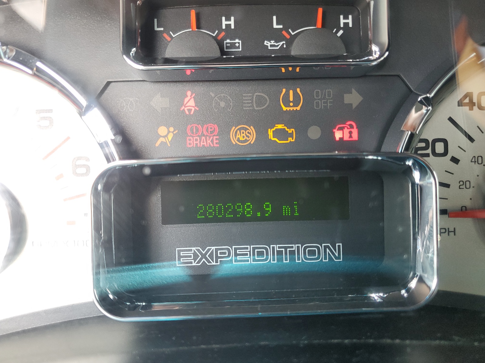 1FMFK20528LA35995 2008 Ford Expedition El Limited