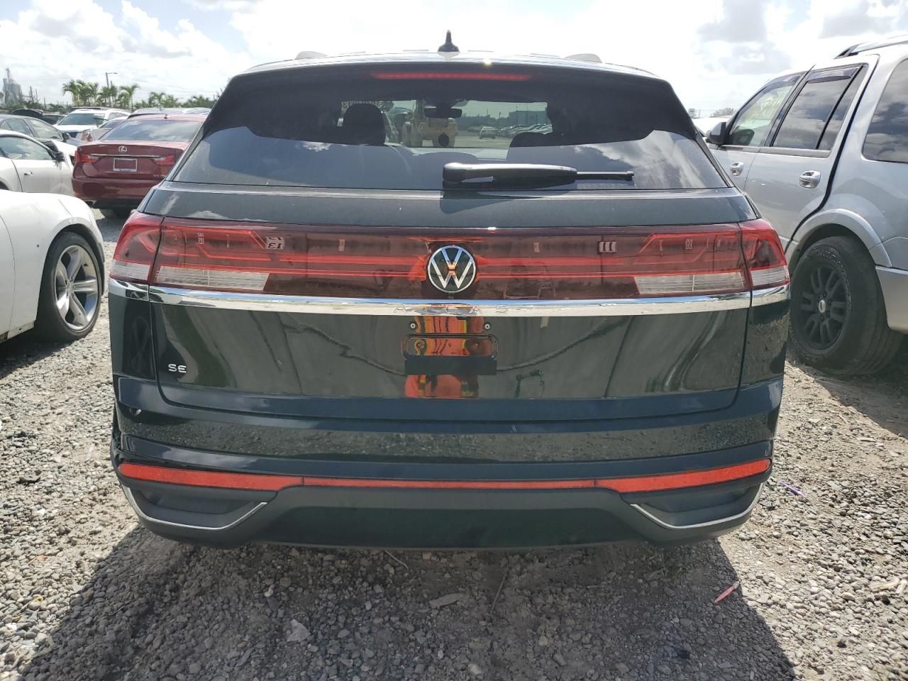 2024 Volkswagen Atlas Cross Sport Se VIN: 1V2DE2CA0RC235026 Lot: 62079134