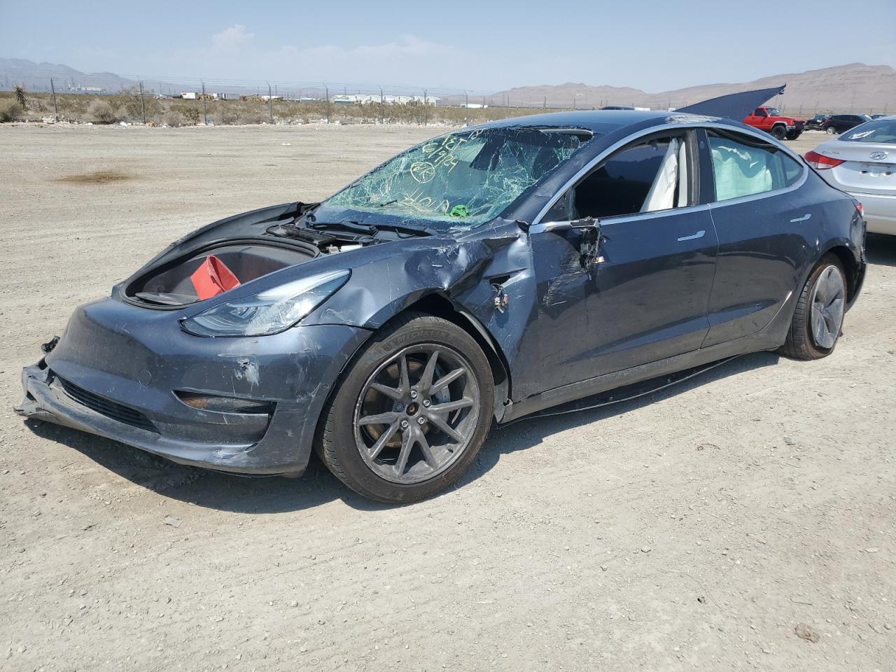 5YJ3E1EB6KF510033 2019 TESLA MODEL 3 - Image 1