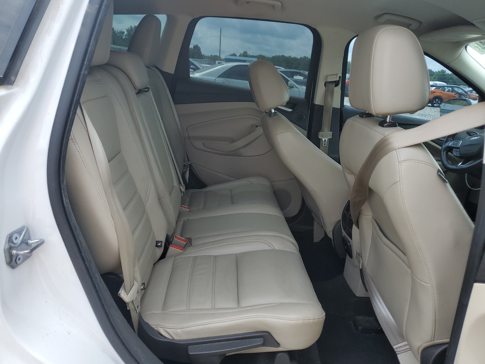 1FMCU0GD7HUE64655 2017 Ford Escape Se