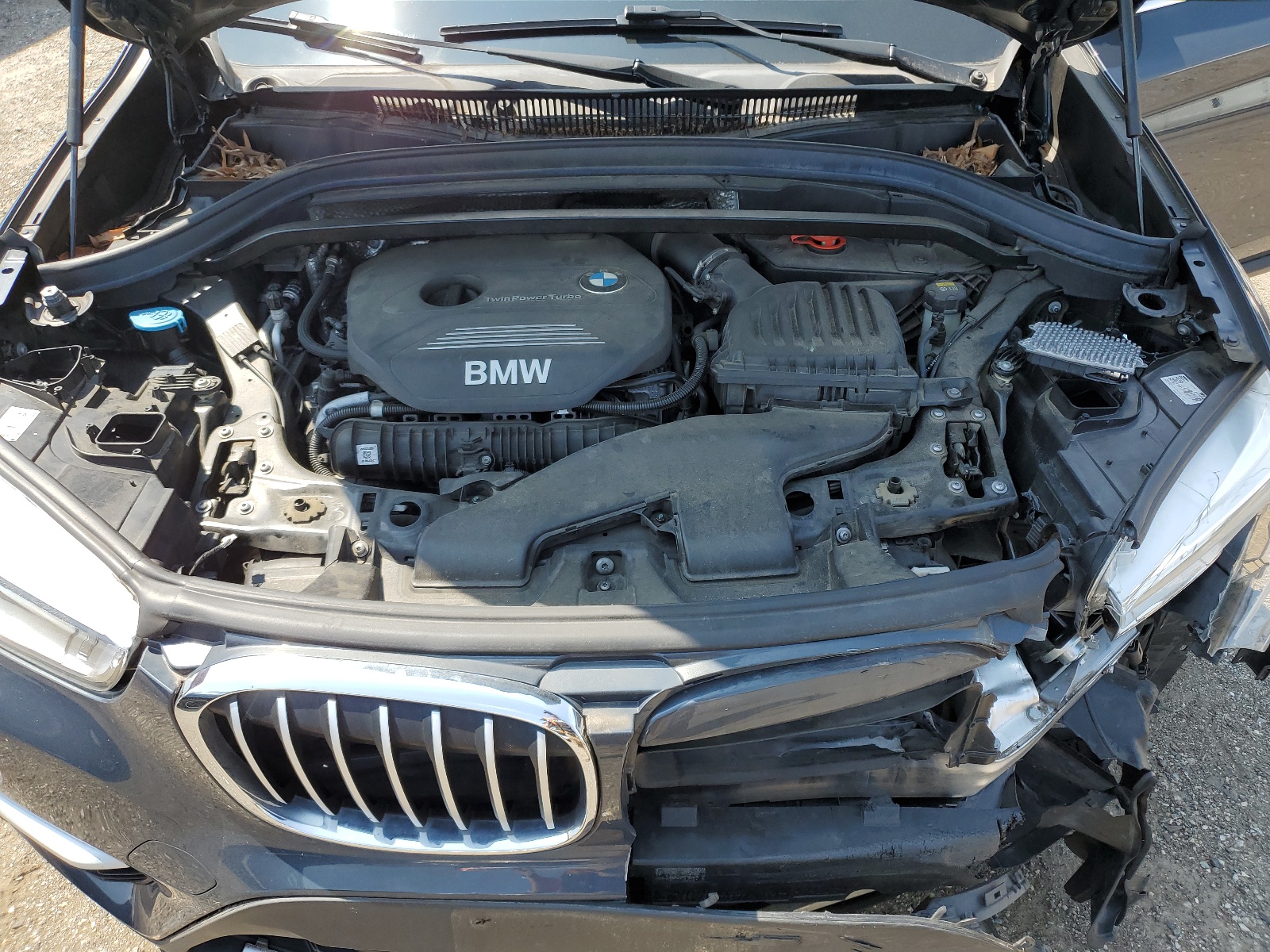 WBXHT3C39G5F65593 2016 BMW X1 xDrive28I