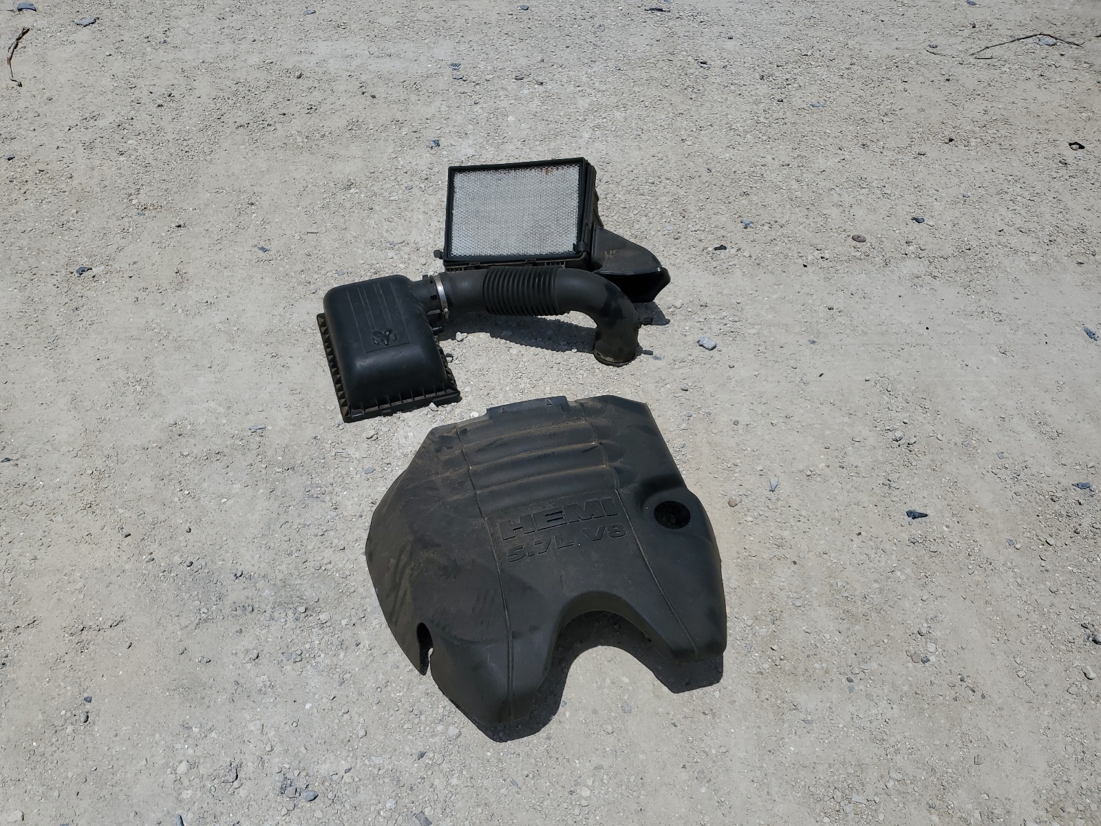 1C6RR7GT8GS222085 2016 Ram 1500 Slt