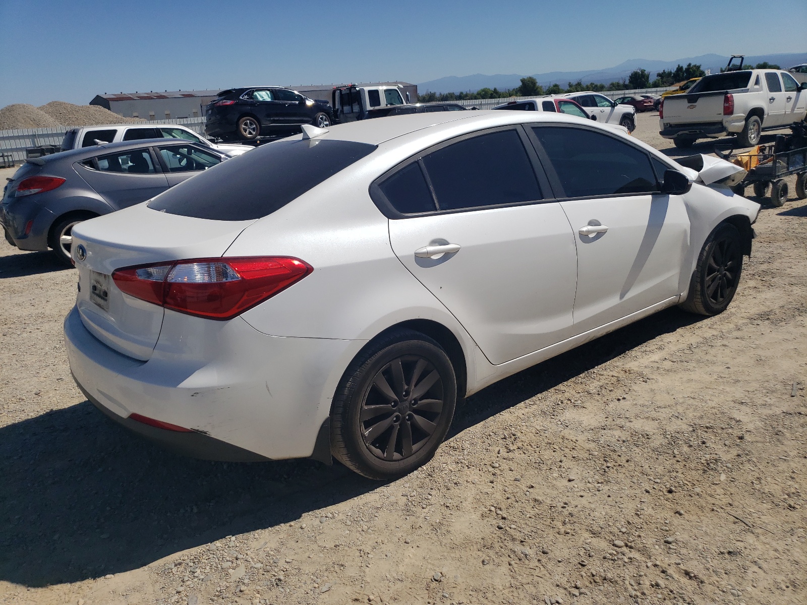 KNAFX4A6XG5594932 2016 Kia Forte Lx