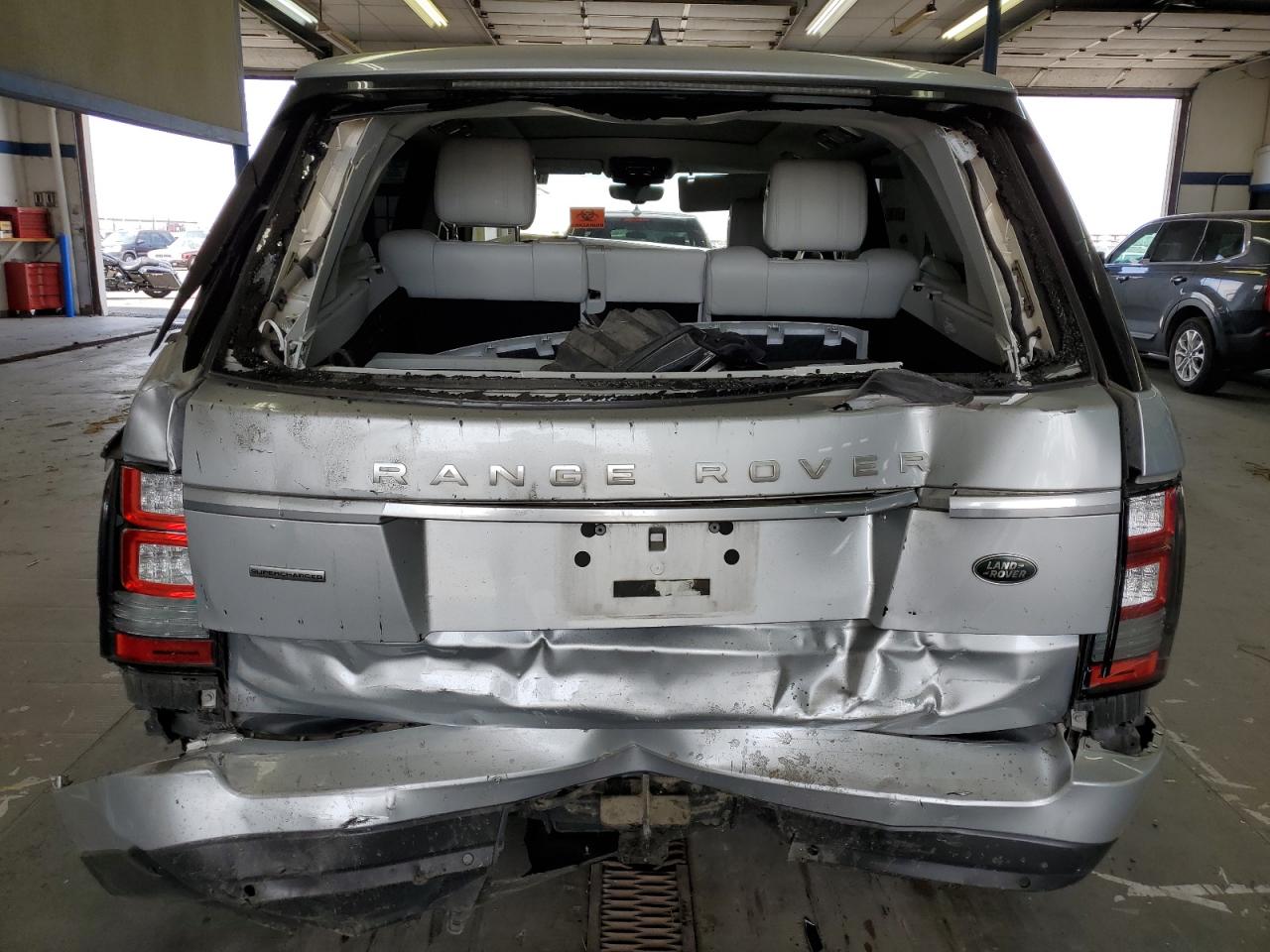 2017 Land Rover Range Rover Supercharged VIN: SALGS2FEXHA360866 Lot: 64513454