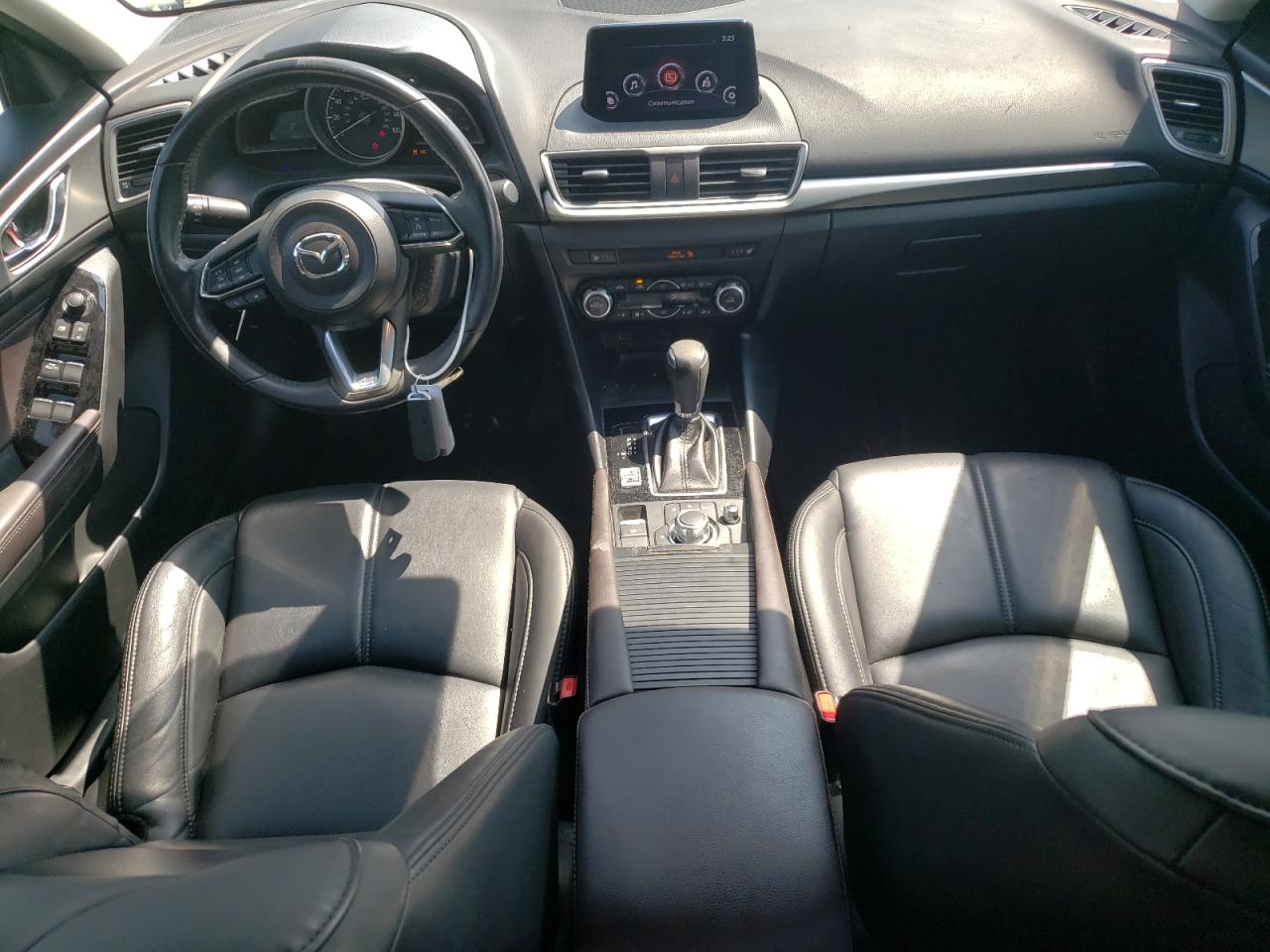 2018 Mazda 3 Touring VIN: 3MZBN1V37JM242623 Lot: 65001894