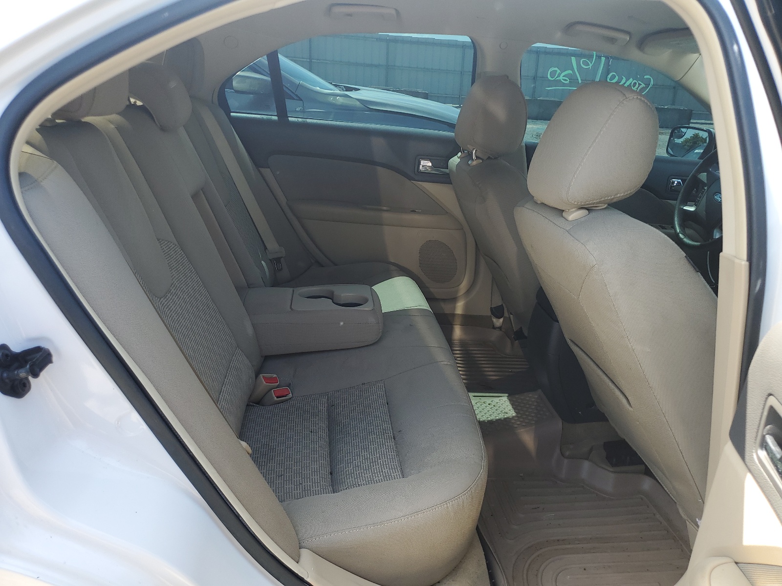 3FAHP0HA7CR432610 2012 Ford Fusion Se