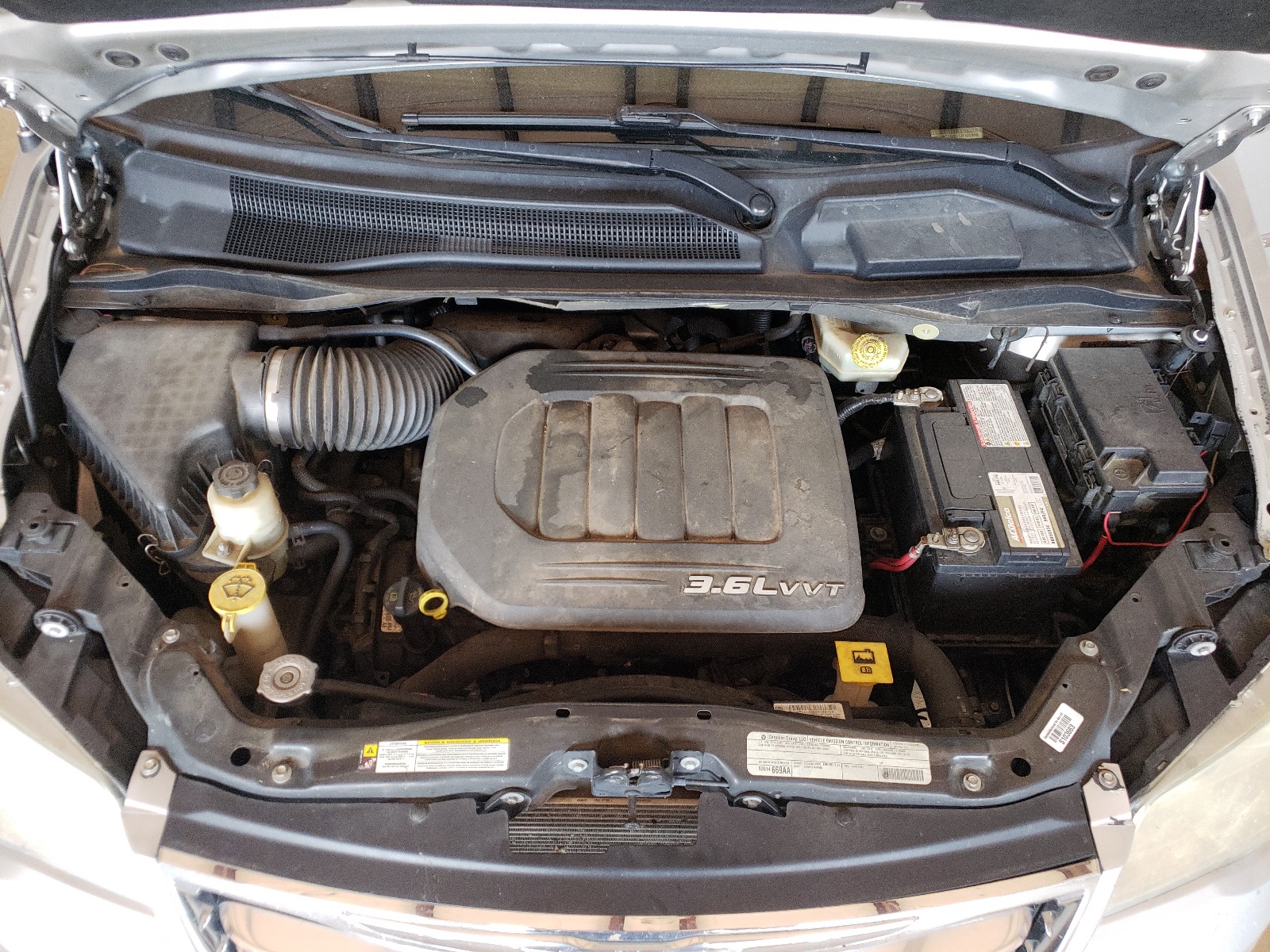 2C4RC1GGXCR105856 2012 Chrysler Town & Country Limited