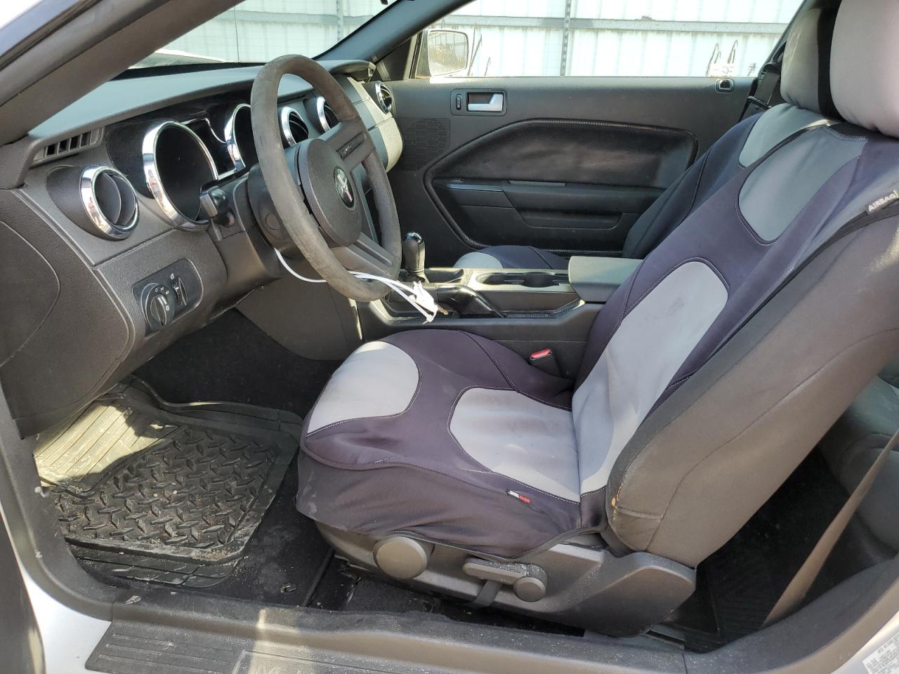 2008 Ford Mustang VIN: 1ZVHT80N685125715 Lot: 62042834