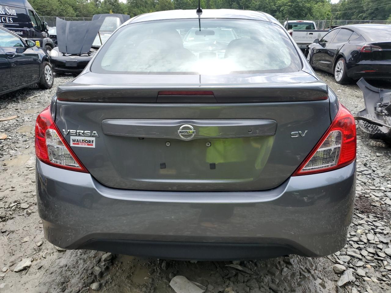 3N1CN7AP0KL840646 2019 Nissan Versa S