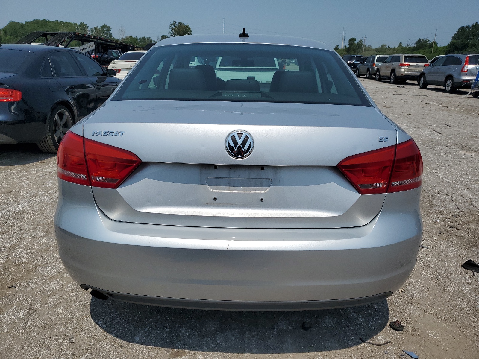 1VWBH7A37DC084290 2013 Volkswagen Passat Se