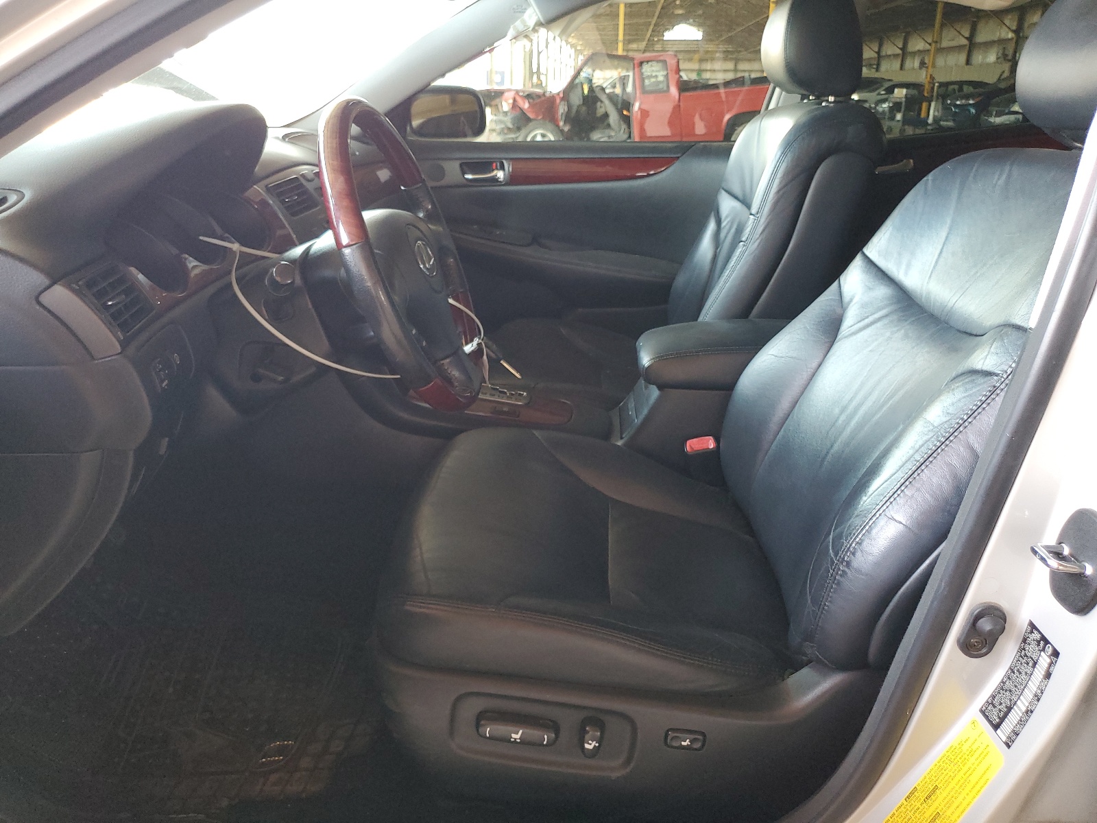 JTHBA30G945022705 2004 Lexus Es 330